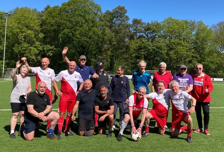 OldStars Fc Utrecht bezochten Dijnselburg