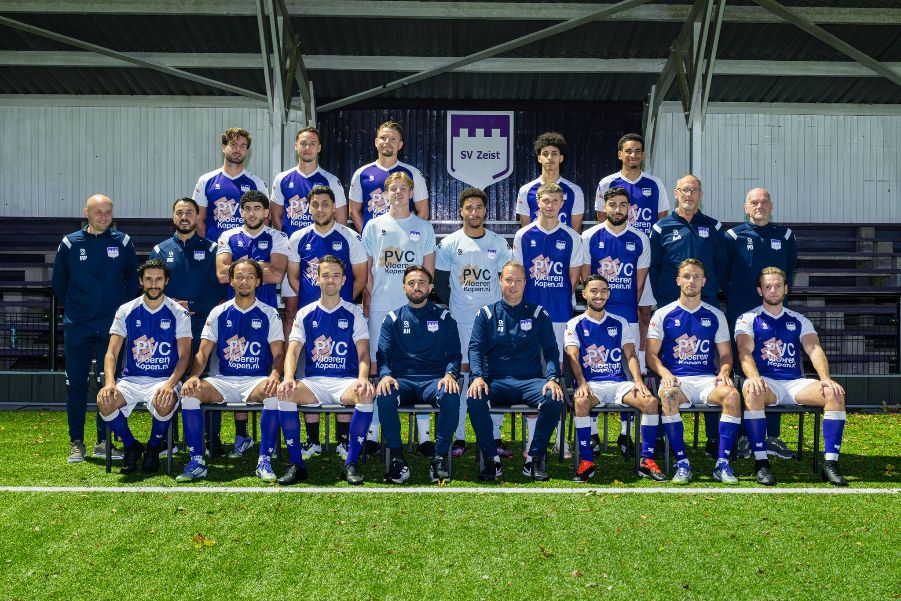 Selectie SV Zeist speelt oefenwedstrijd tegen Regioteam